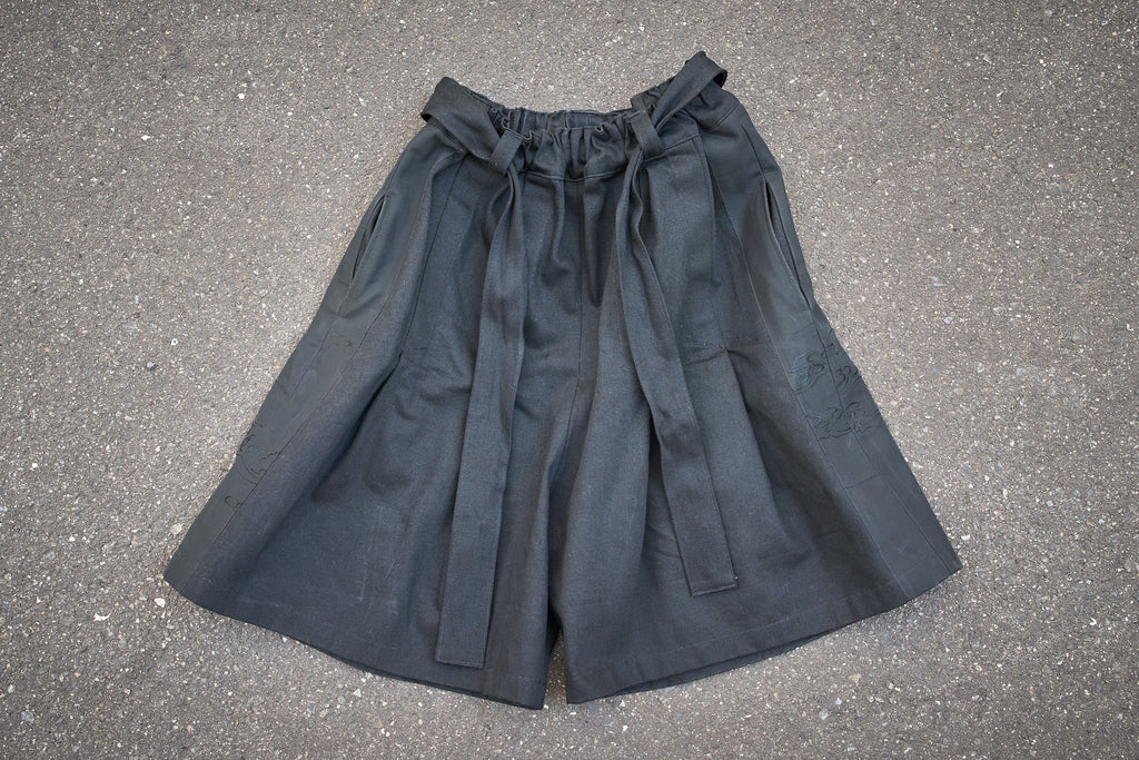 HEAVY DENIM HAKAMA SHORTS