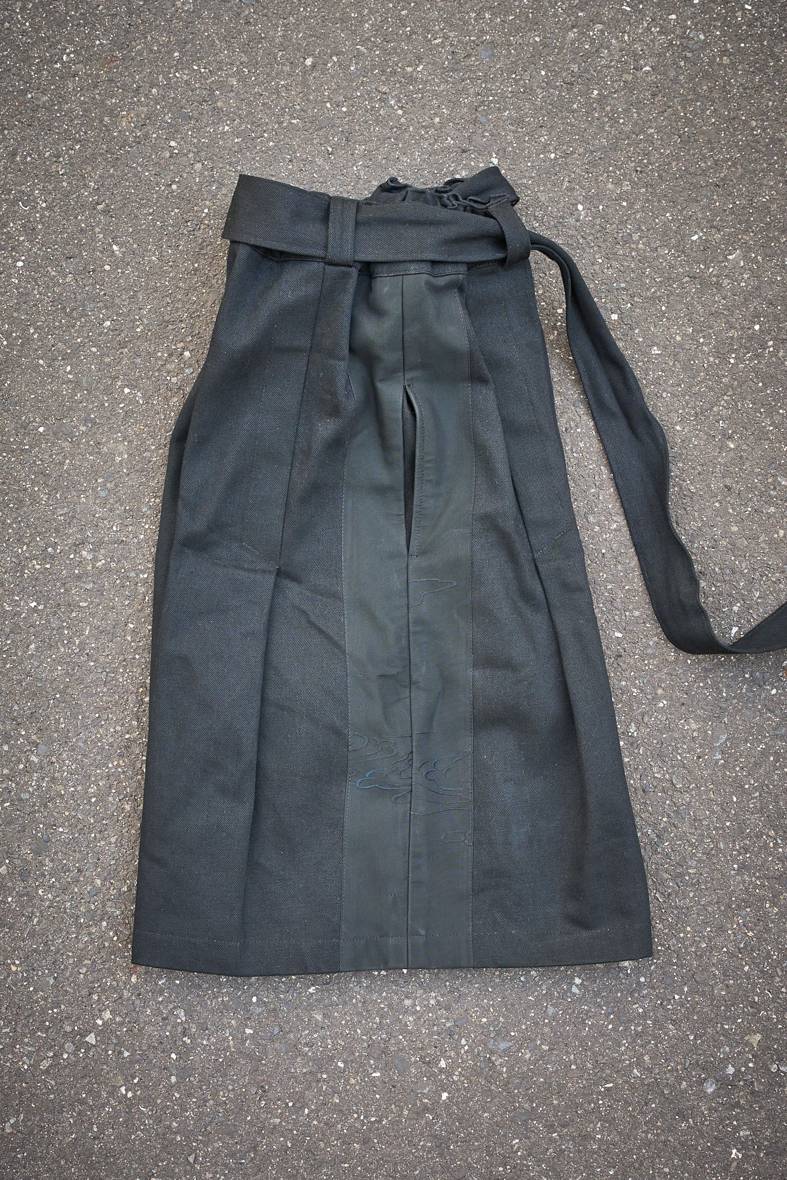 HEAVY DENIM HAKAMA SHORTS