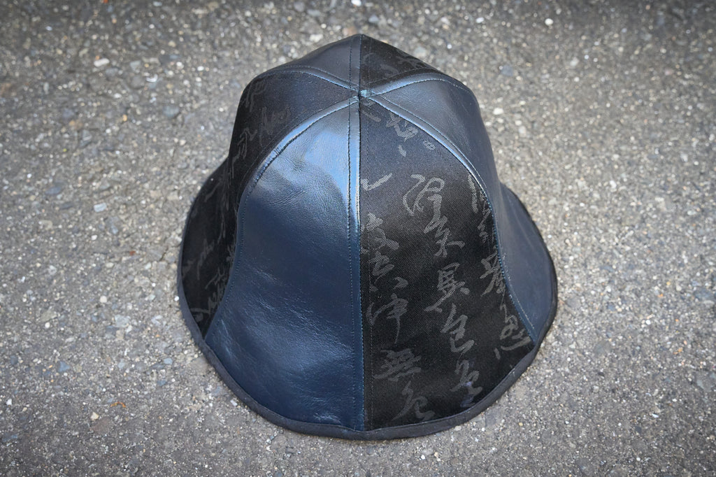 LEATHER HANYA TULIP HAT