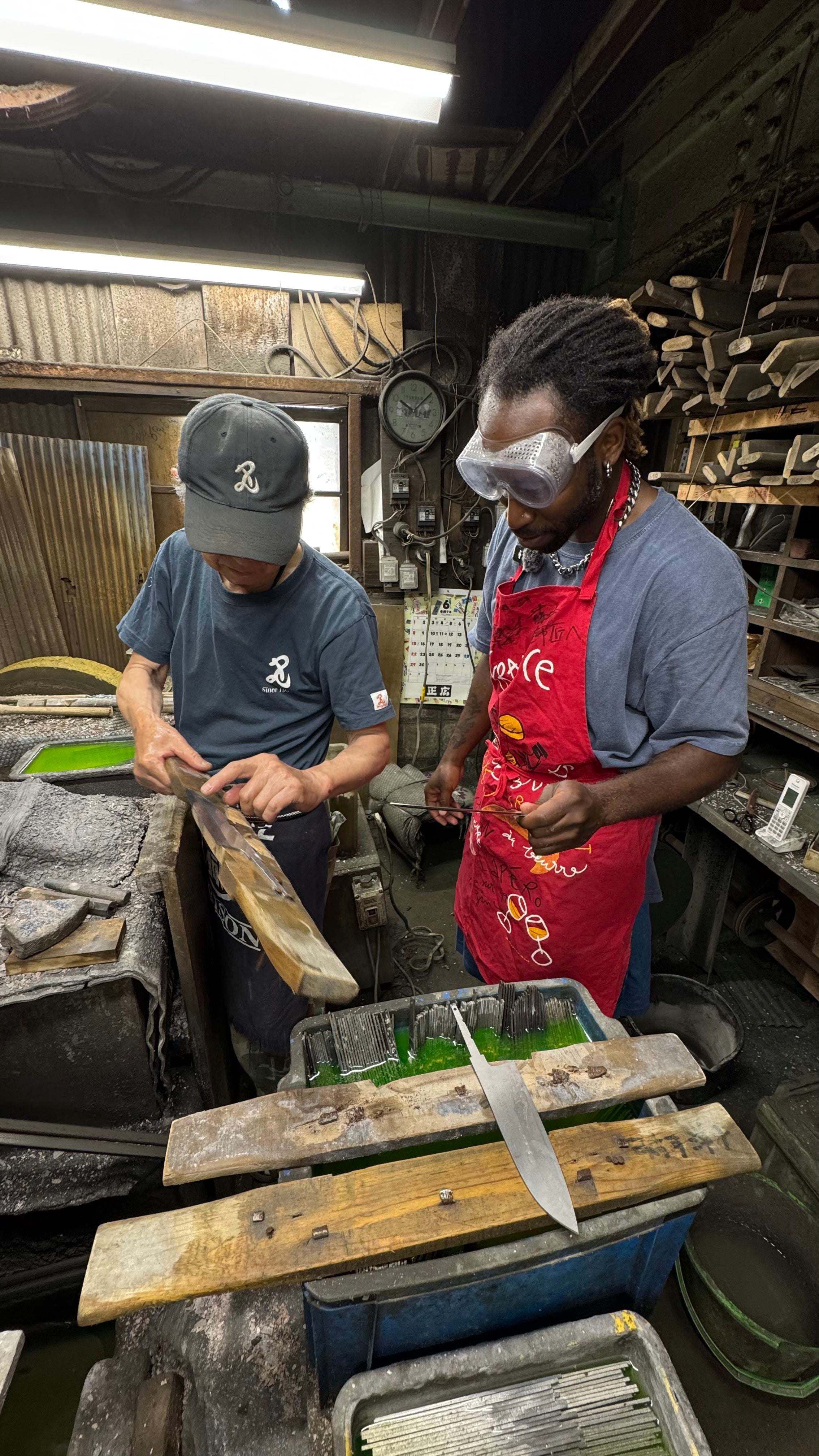 KNIFE MAKING EXPERIENCE